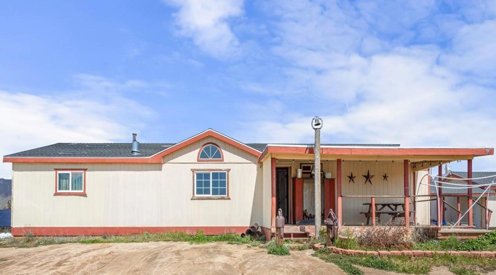 27576 Skyway Dr, Warner Springs, CA 92066