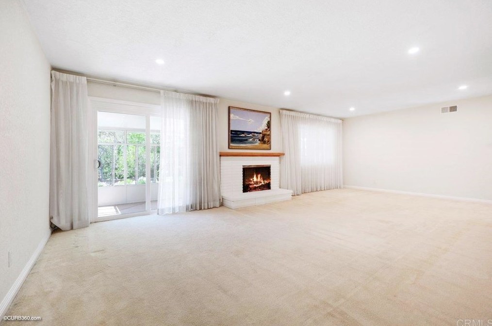 5720 Severin Dr, La Mesa, CA 91942
