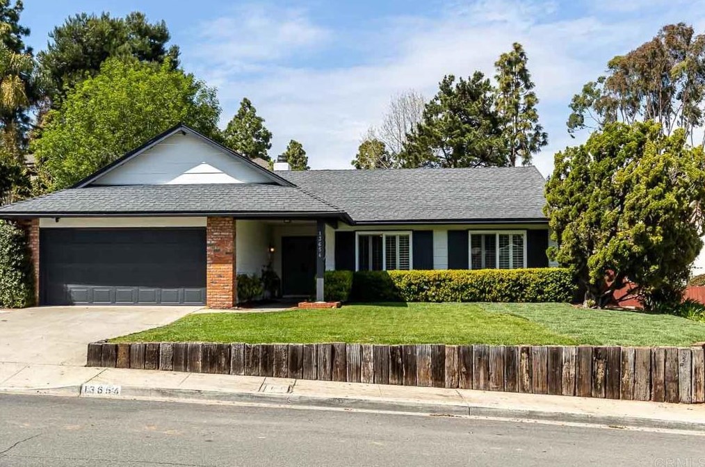 13654 Calais Dr, Del Mar, CA 92014-3528