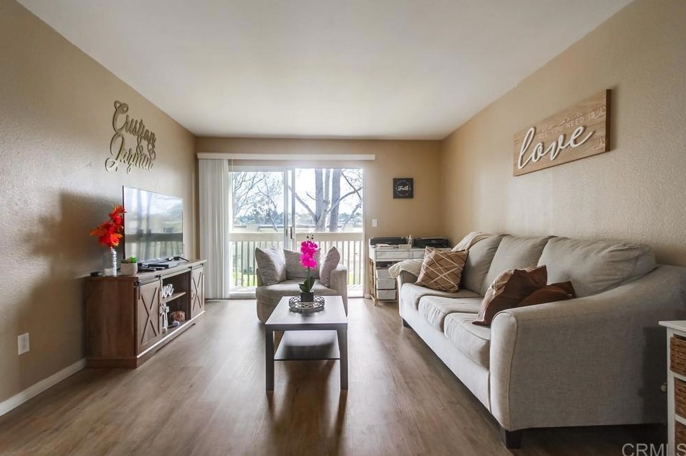 432 Edgehill Ln #82, Oceanside, CA 92054