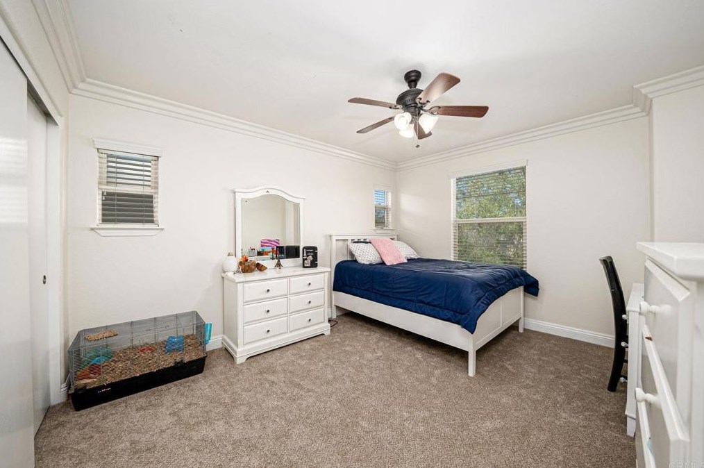 1566 Hopscotch Dr, Chula Vista CA  91915-1802 exterior