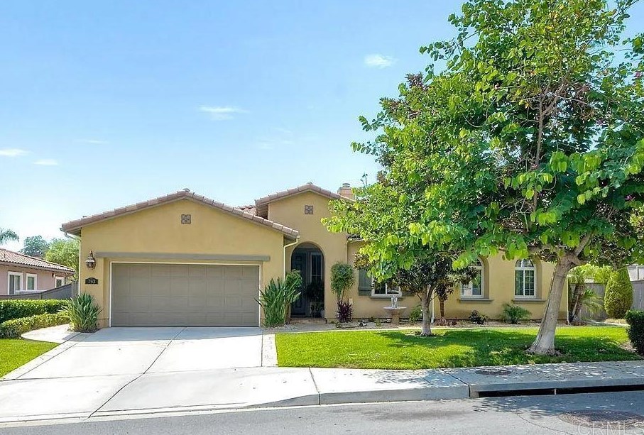 793 Sungold Way, Escondido, CA 92027