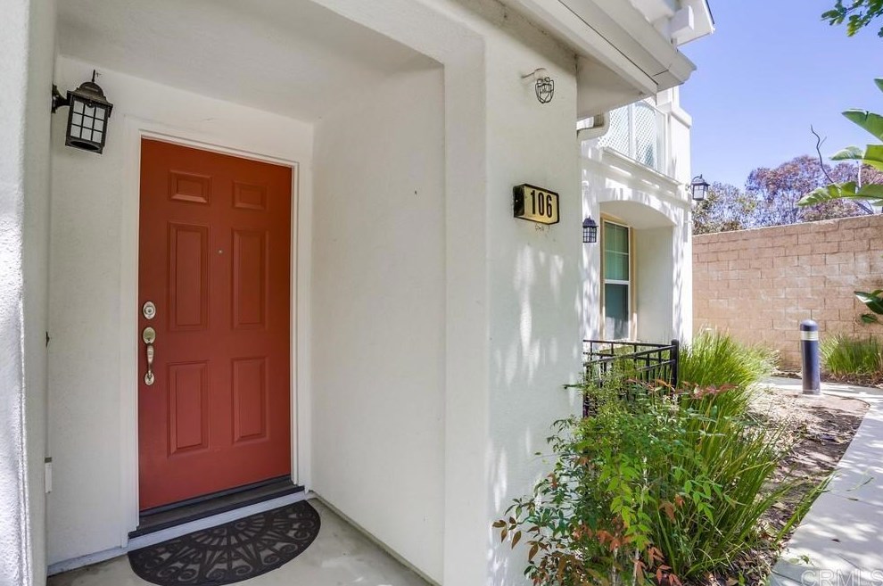 750 Harbor Cliff Way #106, Oceanside, CA 92054
