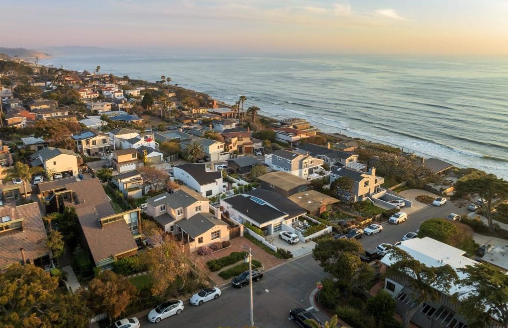 145 13th St, Del Mar, CA 92014