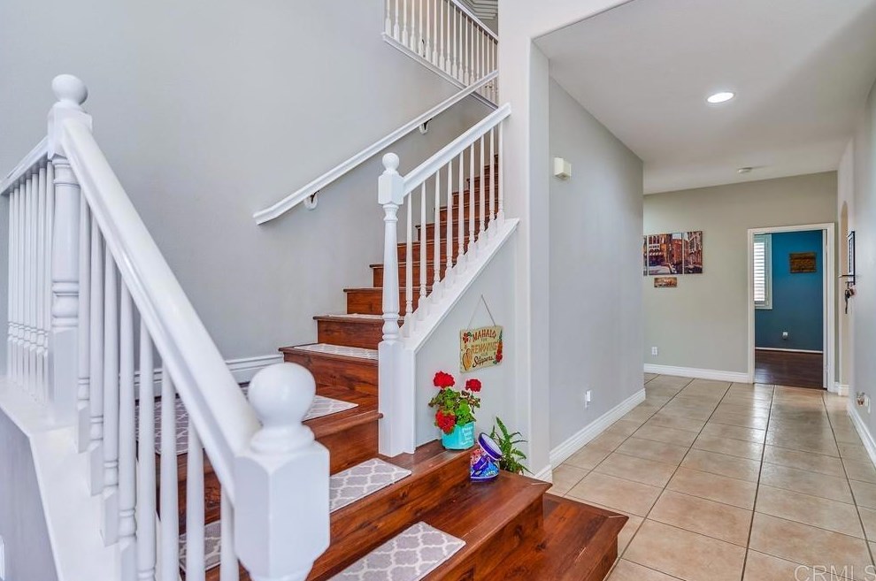 26574 Evergreen Ave, Murrieta CA  92563-4044 exterior