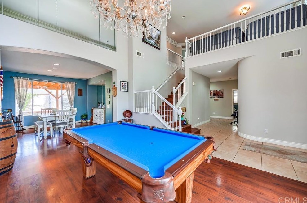 26574 Evergreen Ave, Murrieta CA  92563-4044 exterior