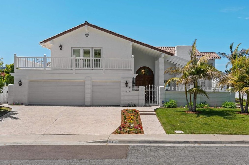 914 Santa Florencia, Solana Beach, CA 92075