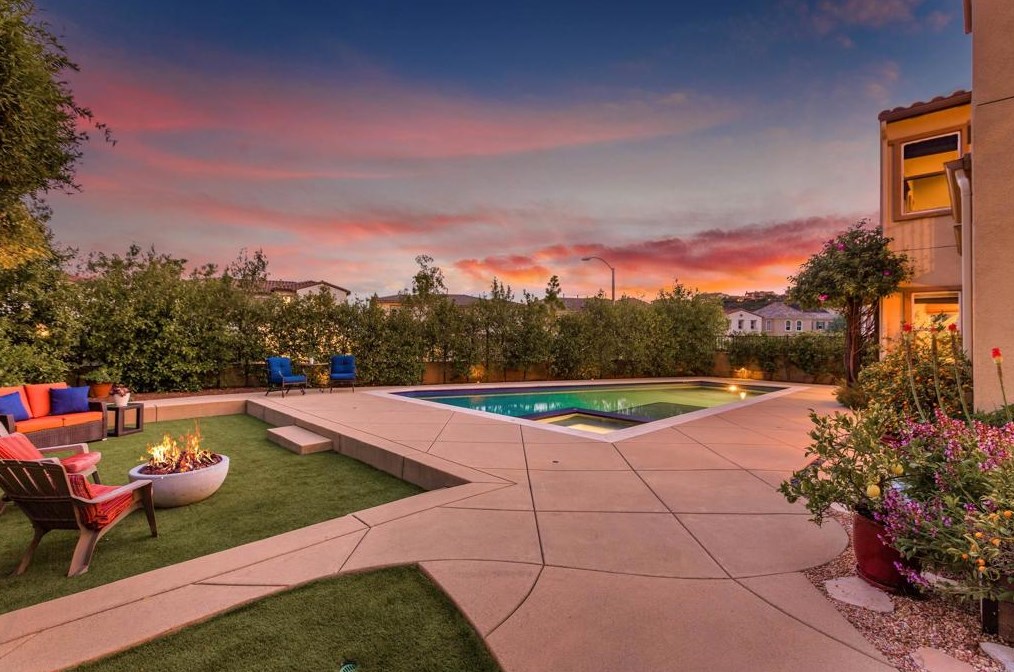 972 Tucana Dr, San Marcos, CA 92078