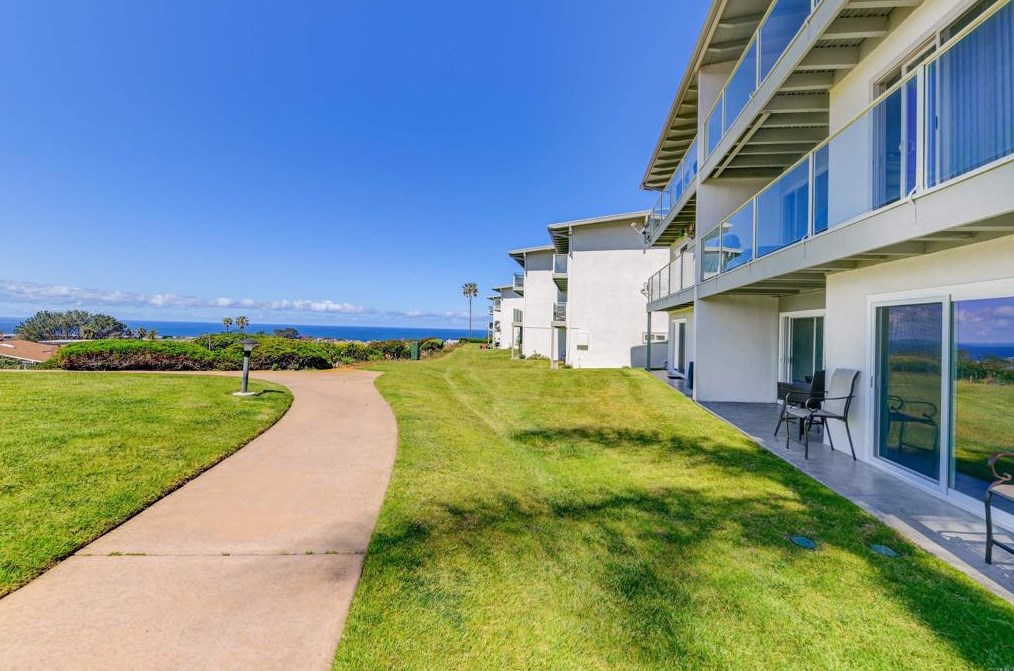 640 W Solana Cir #1, Solana Beach, CA 92075