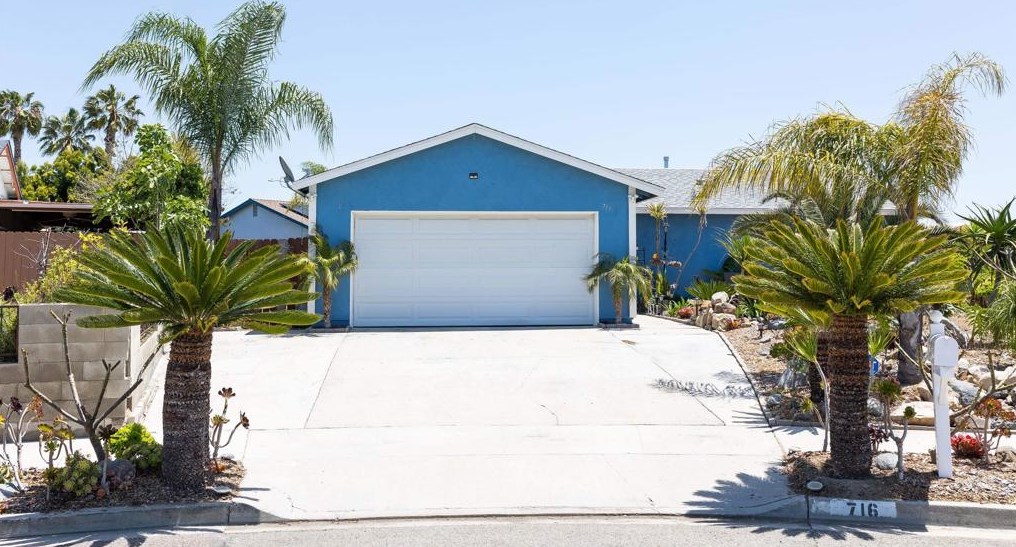 716 Rena Dr, Oceanside, CA 92057