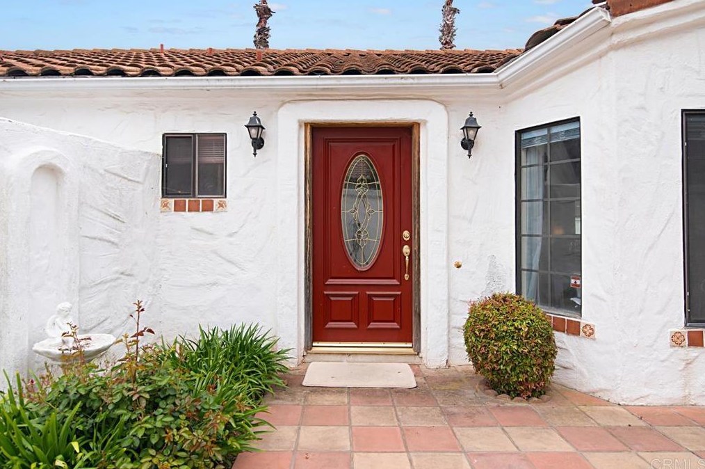 10377 Oak Ranch Way, Escondido, CA 92026-6957