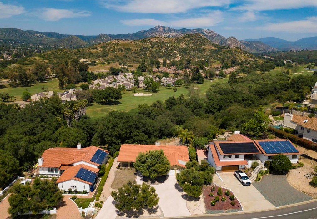 15745 Vista Vicente Dr, Ramona, CA 92065