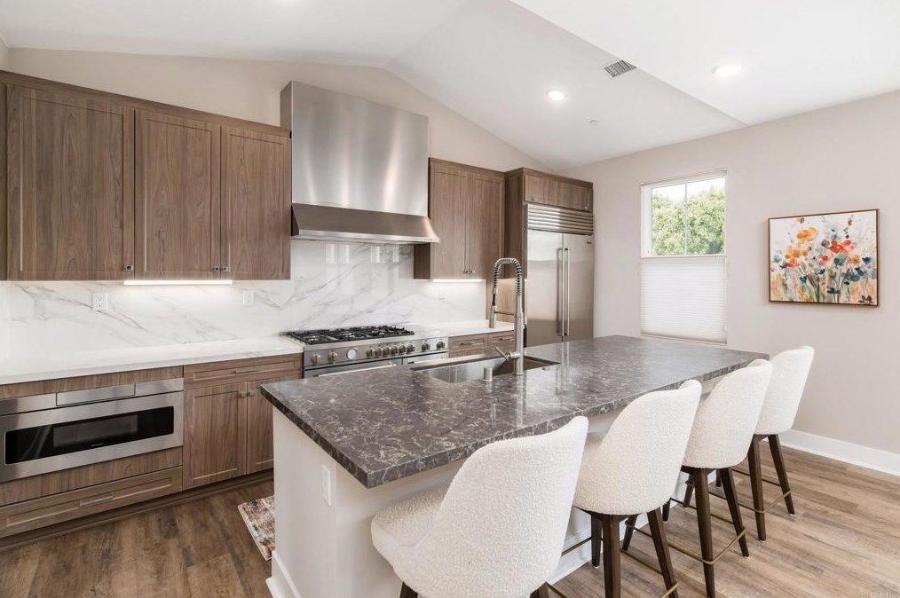 857 Home Ave, Carlsbad, CA 92008