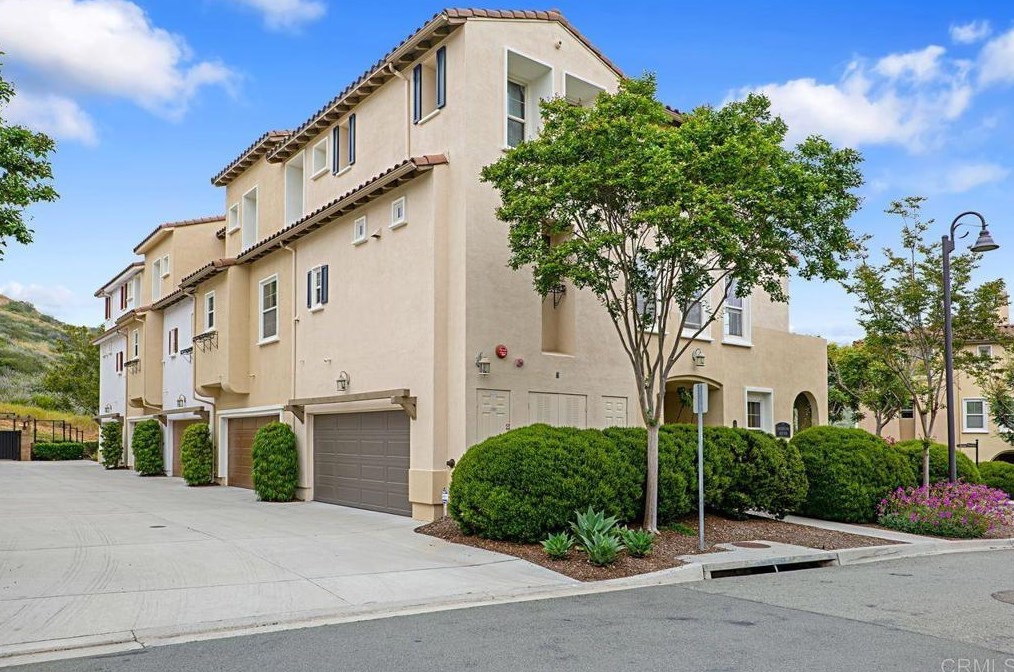 2038 Silverado St, San Marcos, CA 92078