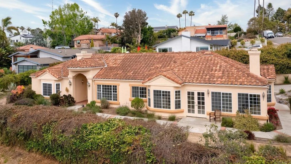 910 Sidonia St, Encinitas, CA 92024