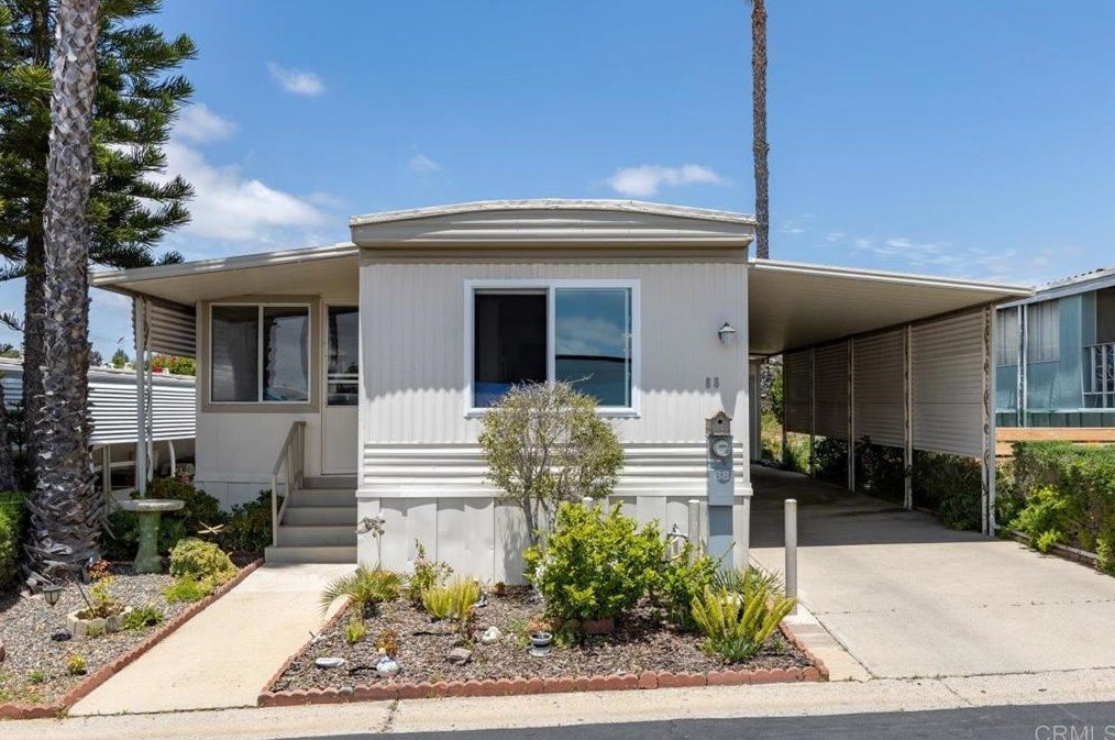 1120 E Mission Rd #88, Fallbrook, CA 92028
