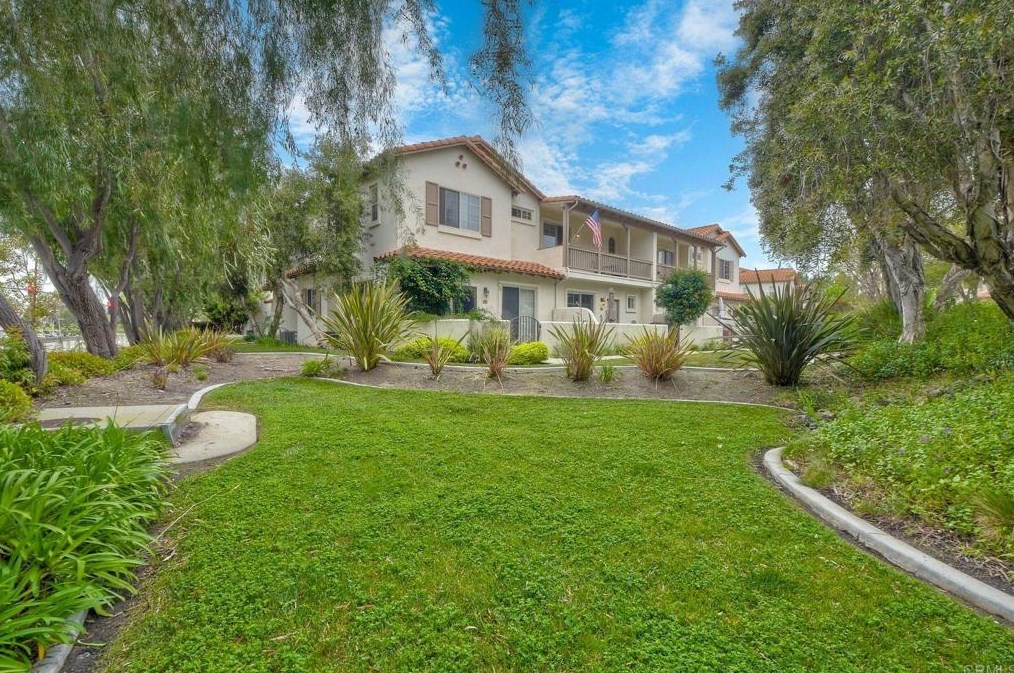 1469 Rancho Rose Way #28, Oceanside, CA 92057