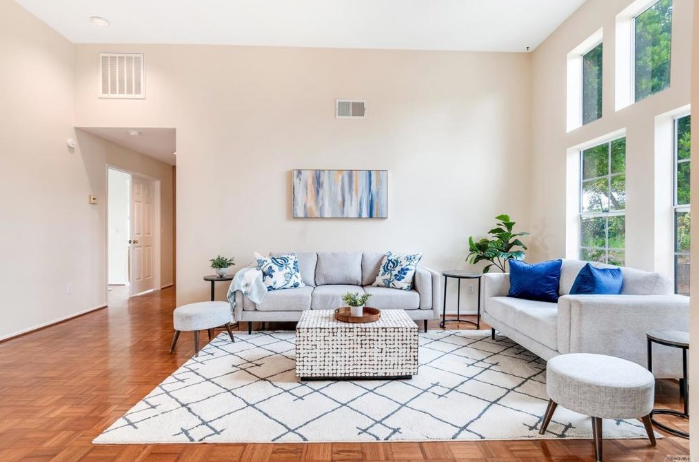 447 Wax Flower Ln, Fallbrook, CA 92028