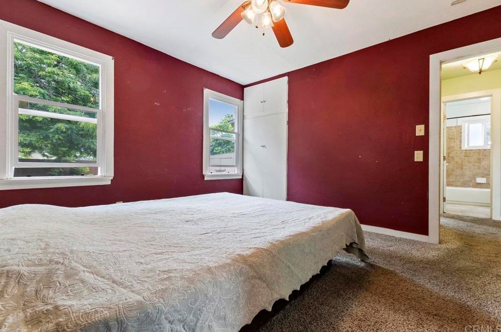 241 13th Ave, Escondido CA 92025-5707 exterior