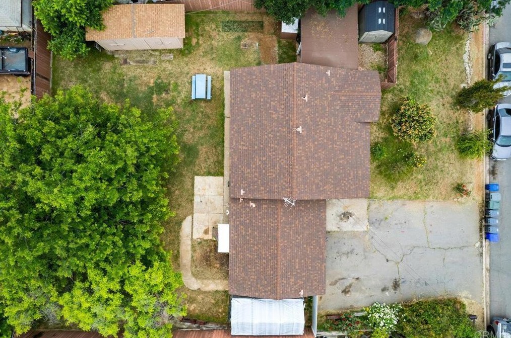 241 13th Ave, Escondido CA 92025-5707 exterior