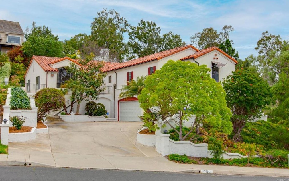 3511 Celinda Dr, Carlsbad, CA 92008