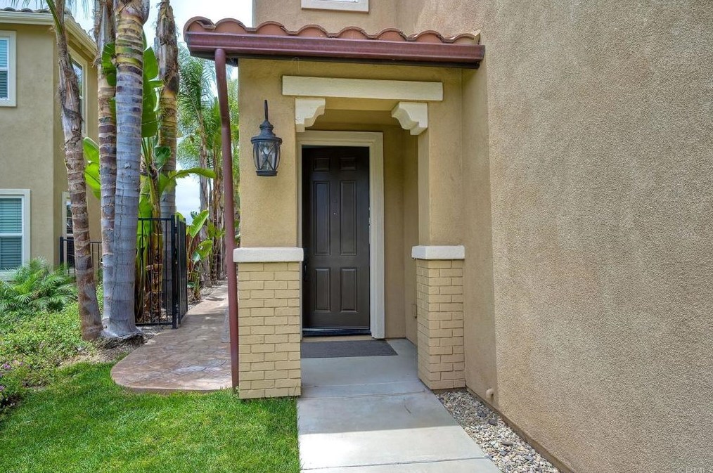 1107 Vista Pointe Blvd, Oceanside, CA 92057