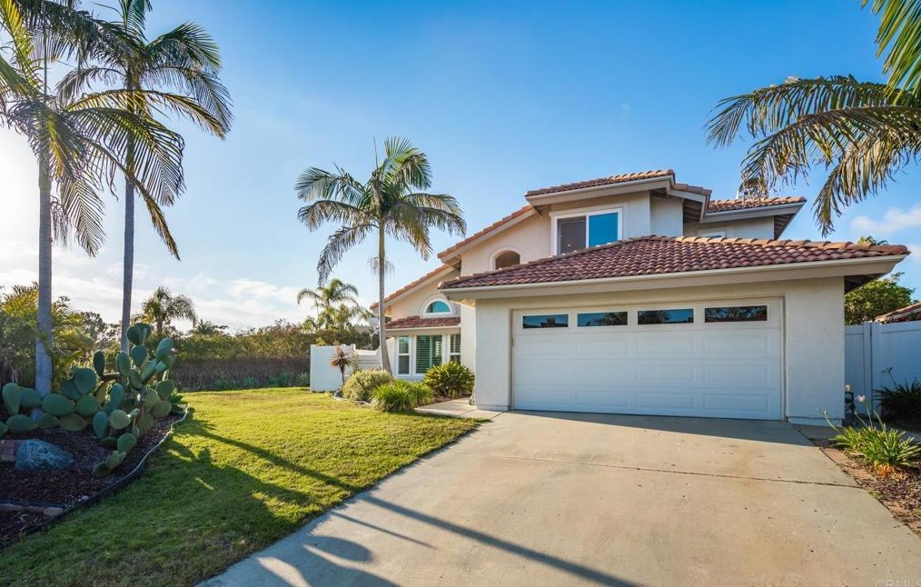 684 Poinsettia Park S, Encinitas, CA 92024