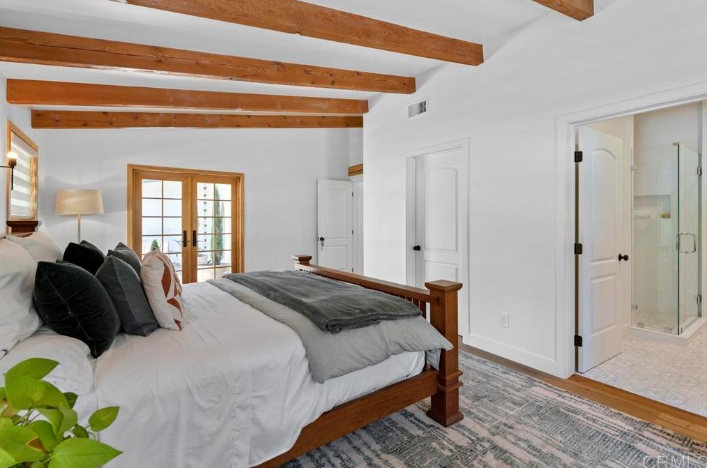 2559 Vista De Palomar, Fallbrook CA  92028-9712 exterior