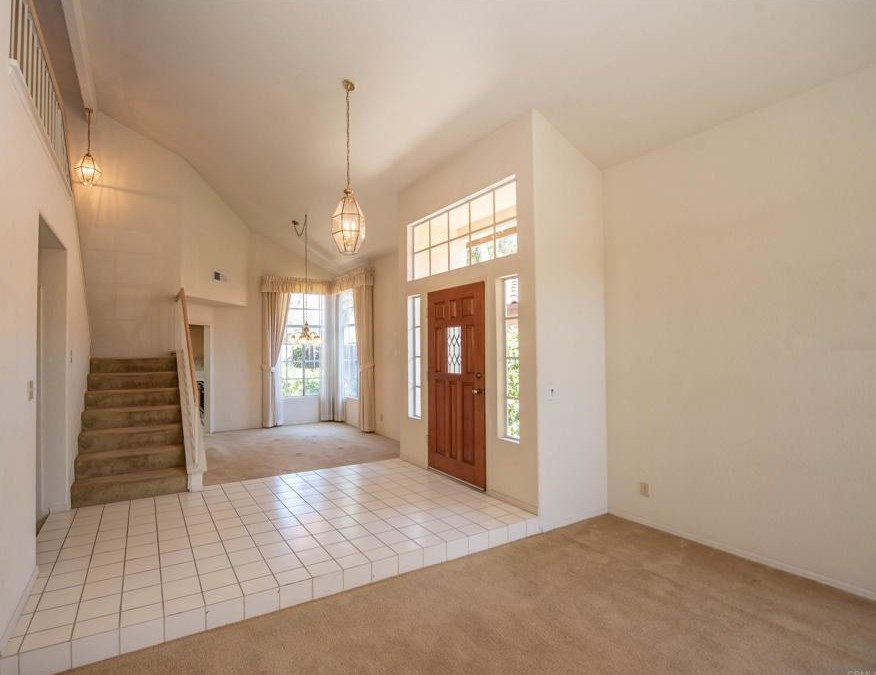 2159 Pleasantwood Ln, Escondido, CA 92026-1418