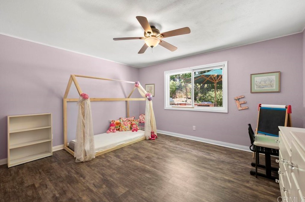 1605 Calavo Rd, Fallbrook CA  92028-4436 exterior