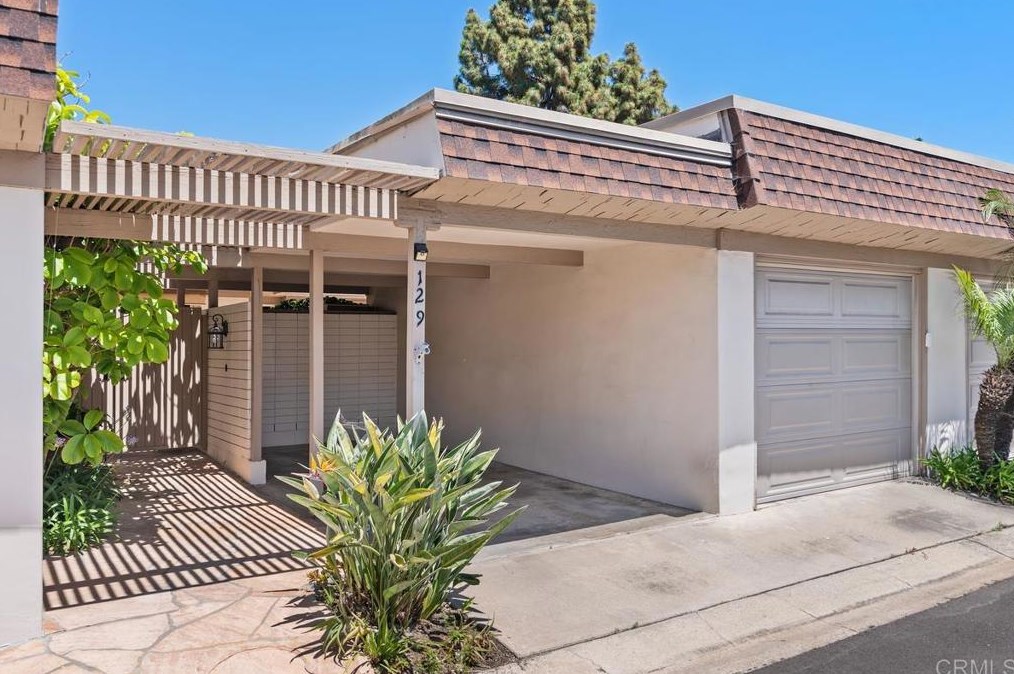 129 Via Coronado, Rancho Santa Fe, CA 92091-4466