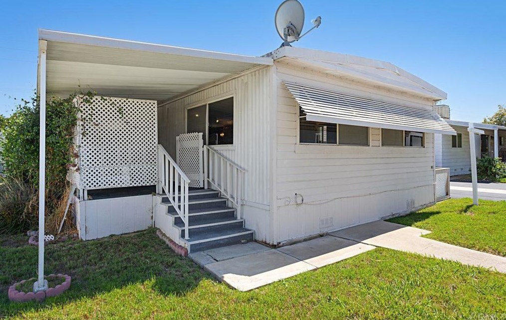 211 N Citrus Ave #6, Escondido, CA 92027