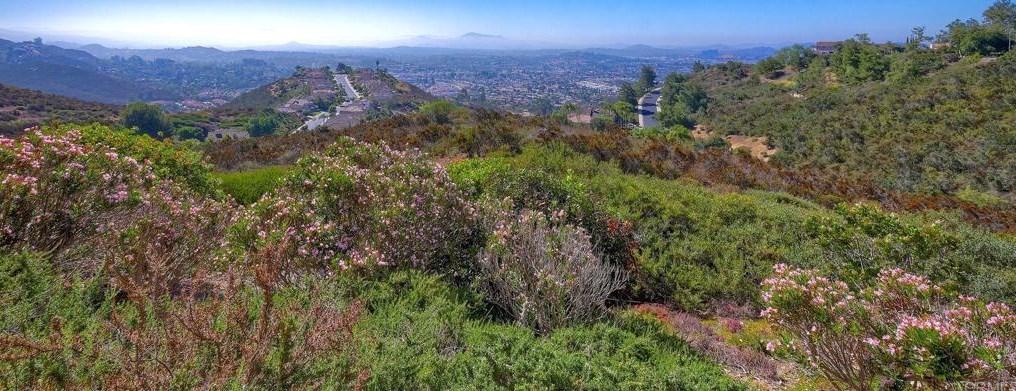 2301 Canyon View Gln, Escondido, CA 92026-5022
