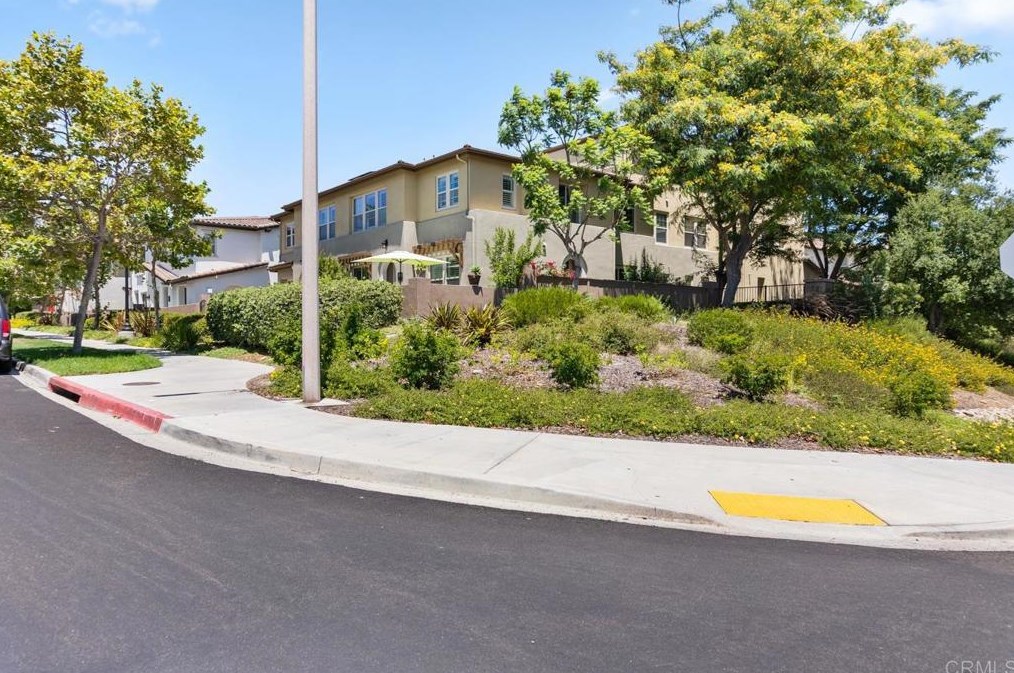 1753 Cripple Creek Dr, Chula Vista, CA 91915-2383