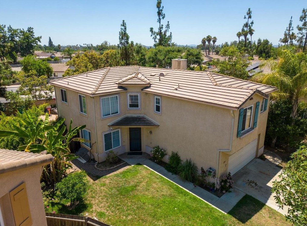 2891 Oakwood Creek Way, Escondido, CA 92027-5249