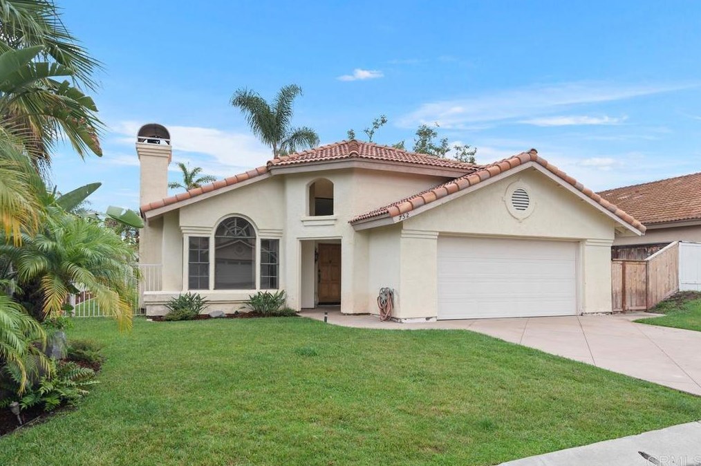 752 Poinsettia Park S, Encinitas, CA 92024