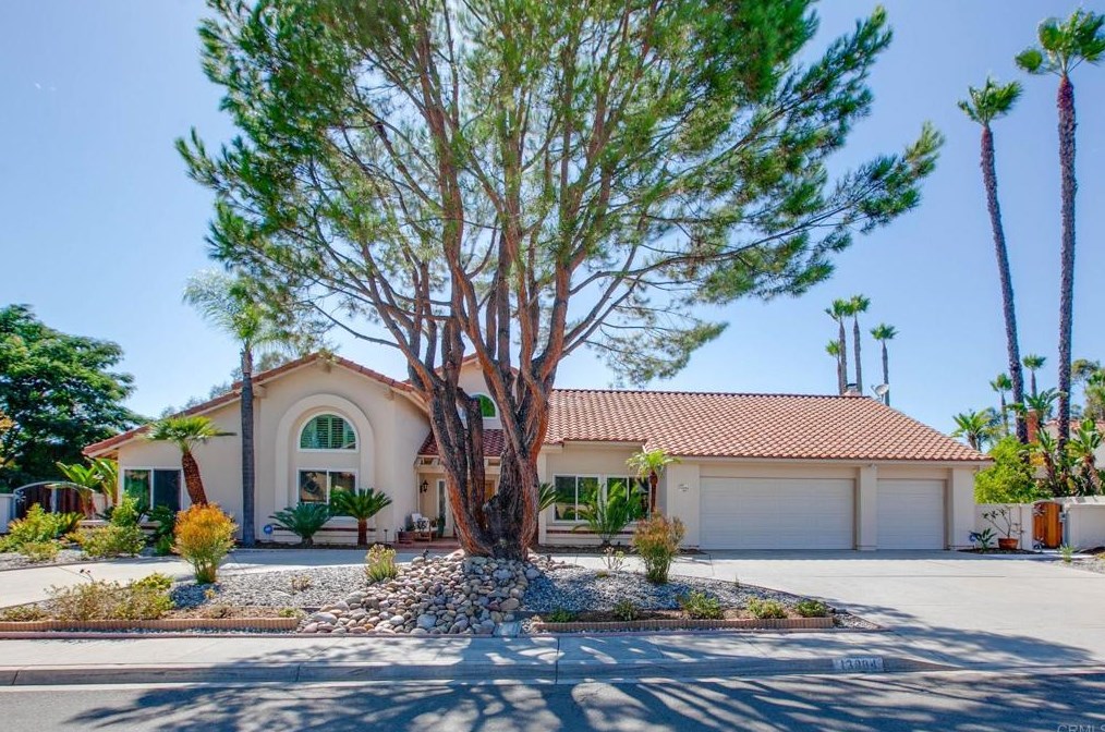 13984 Arbolitos Dr, Poway, CA 92064