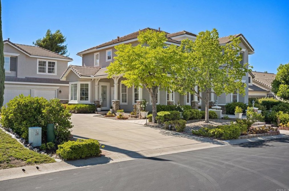 2139 Kirkcaldy Rd, Fallbrook, CA 92028-5407
