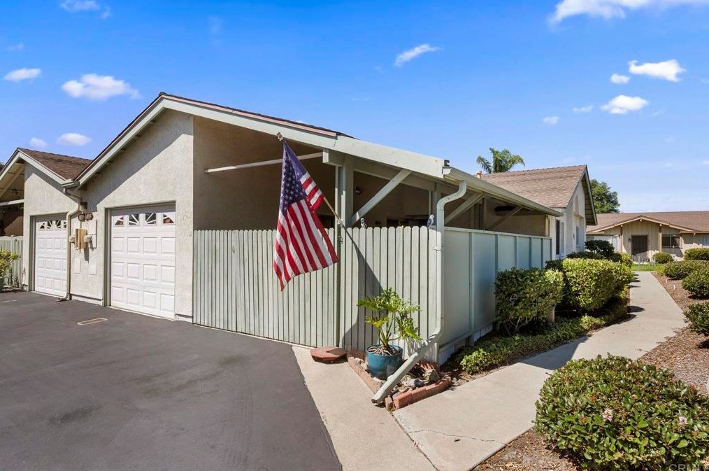 1035 Turnstone Way, Oceanside, CA 92057