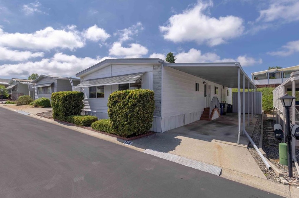 3535 Linda Vista Dr #166, San Marcos, CA 92078