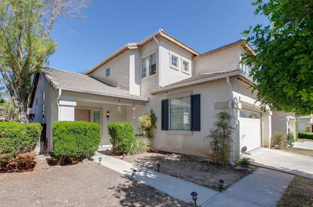 24806 Iceland Poppy Ct, Murrieta, CA 92563-5044