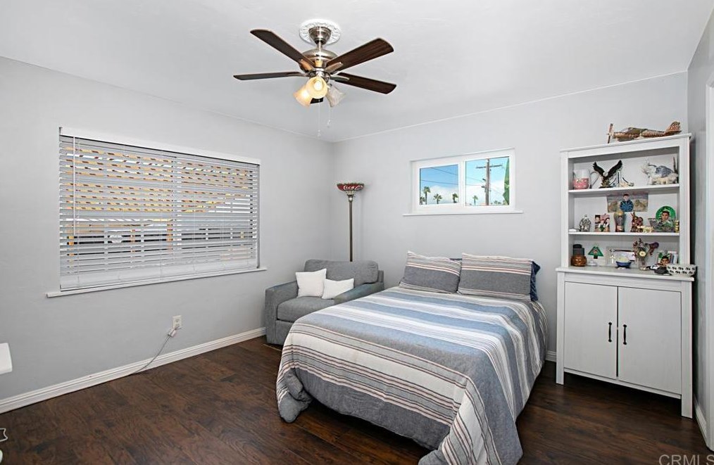 880 Ash Ave, Chula Vista CA 91910-5320 exterior