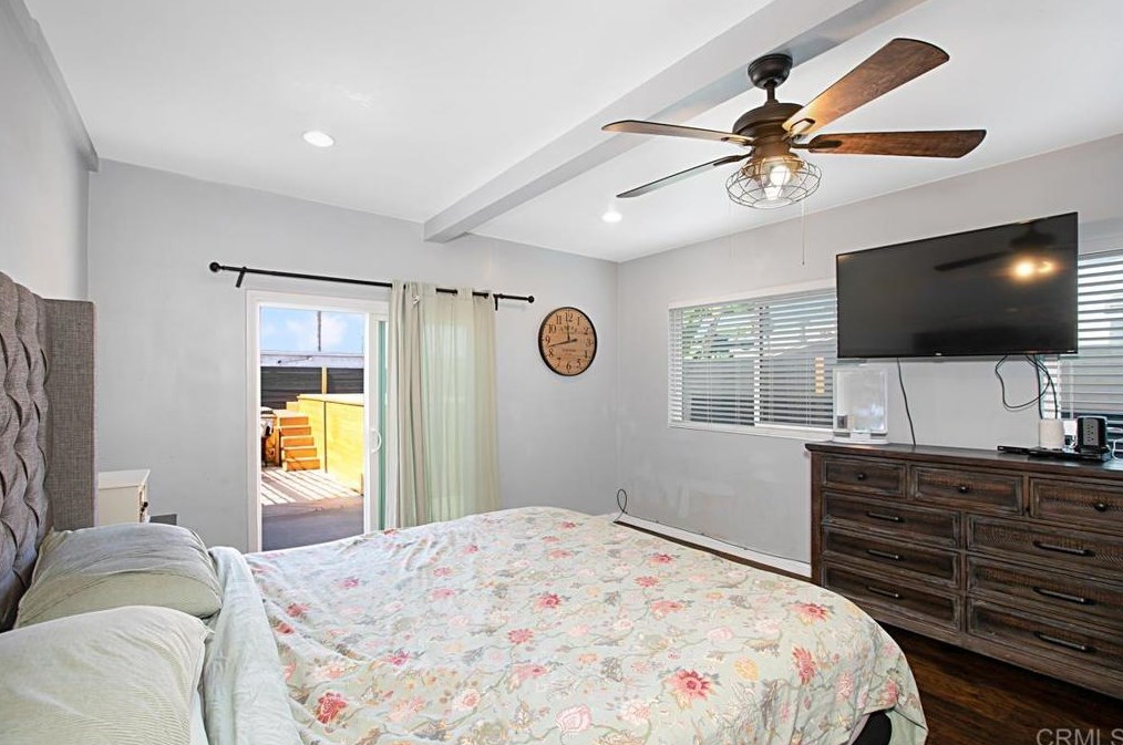 880 Ash Ave, Chula Vista CA 91910-5320 exterior