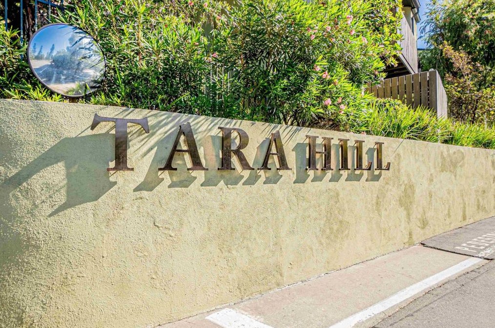 4838 Hollow Corner Rd, Los Angeles CA  90230-7546 exterior