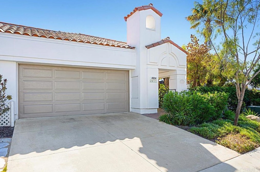 4954 Kalamis Way, Oceanside, CA 92056