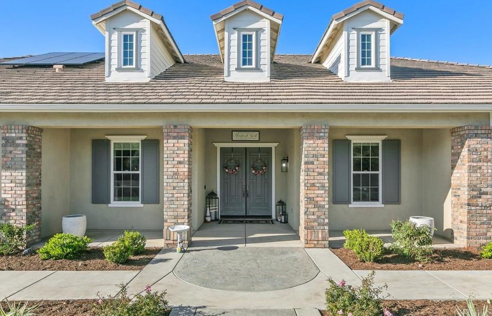 42503 Morning Dew Ct, Murrieta, CA 92562