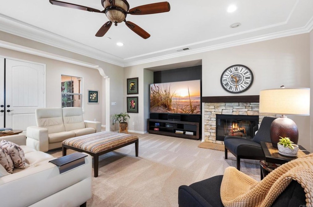 207 Clayton Parkinson Ct, Fallbrook CA  92028-2608 exterior