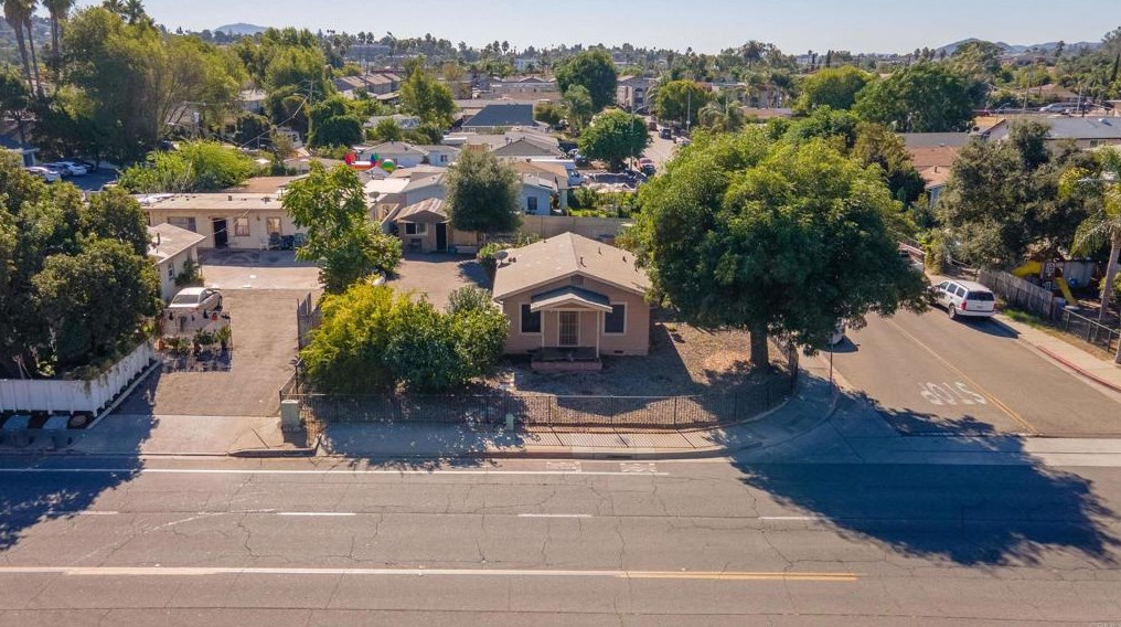 407 E Mission Ave, Escondido, CA 92025