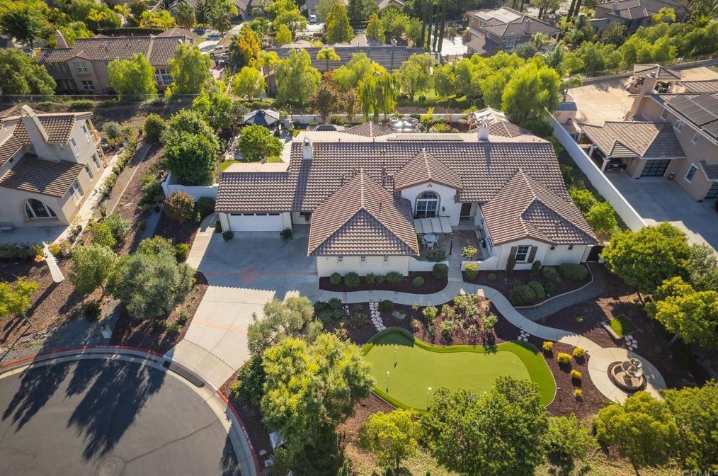 14713 Interlachen, Valley Center, CA 92082