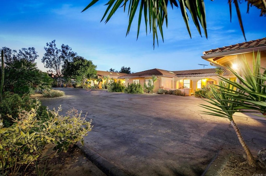 16120 22 Fruitvale Rd, Valley Center, CA 92082
